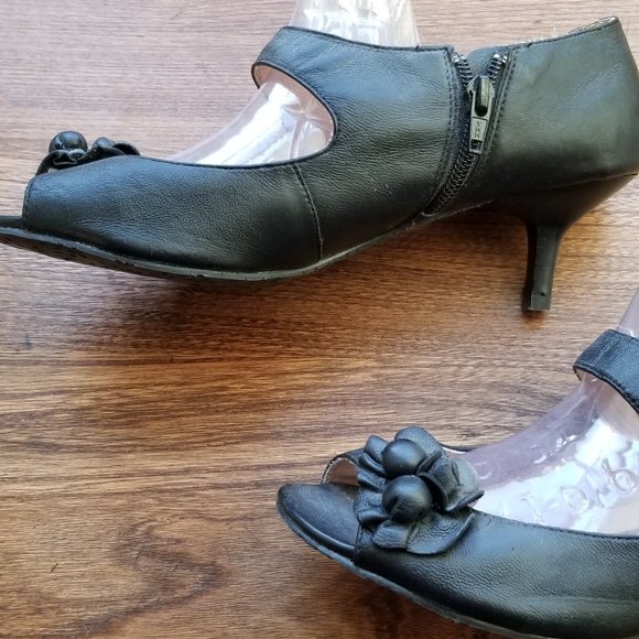 Anthropologie shoes - Picture 3 of 6